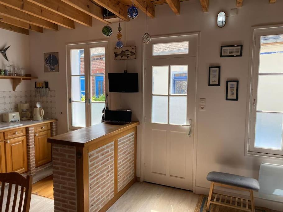 Chez Fanfan, Maison De Pecheur, Coeur De St Valery 생발레리 쉬르 솜므 외부 사진
