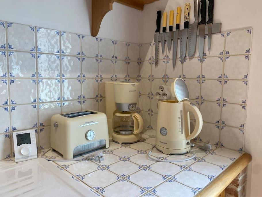 Chez Fanfan, Maison De Pecheur, Coeur De St Valery 생발레리 쉬르 솜므 외부 사진